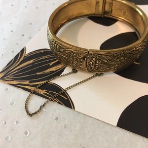 Vintage Floral Print Bracelet
